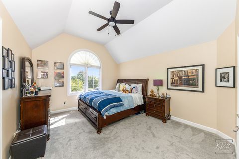 Tiny photo for 940 Burnham Court, Aurora, IL 60502 (MLS # 12181169)