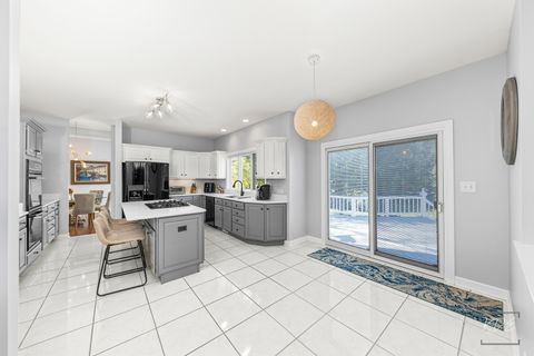 Tiny photo for 940 Burnham Court, Aurora, IL 60502 (MLS # 12181169)