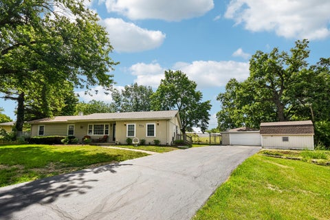 Tiny photo for 201 Laura Avenue, Shorewood, IL 60404 (MLS # 12701955)