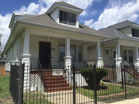 Photo of 1424 W 72nd Street, Chicago, IL 60636 (MLS # 12682388)