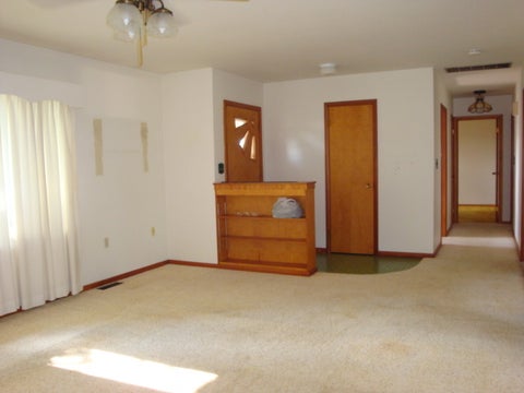 Tiny photo for 498 Park Street, Cissna Park, IL 60924 (MLS # 12691996)