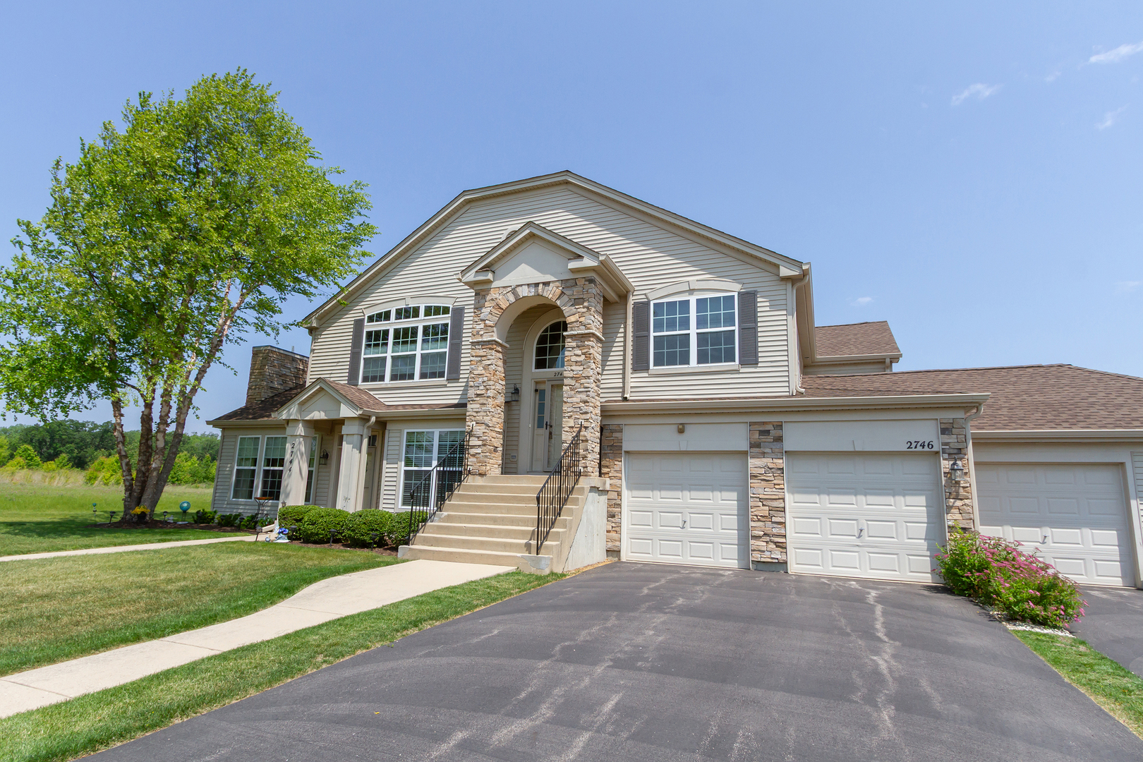 2746 Acorn Court 2746