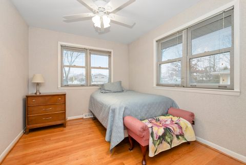 Tiny photo for 9137 S 88th Avenue S, Hickory Hills, IL 60457 (MLS # 12541670)