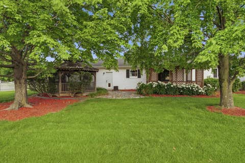 Tiny photo for 909 Knollside Road, New Lenox, IL 60451 (MLS # 12727187)