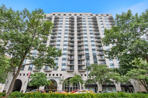 1250 N LaSalle Street 611 Chicago IL 60610