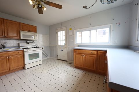 Tiny photo for 704 LINCOLNWOOD Drive, Streamwood, IL 60107 (MLS # 12620786)