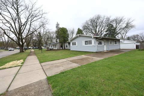 Tiny photo for 704 LINCOLNWOOD Drive, Streamwood, IL 60107 (MLS # 12620786)
