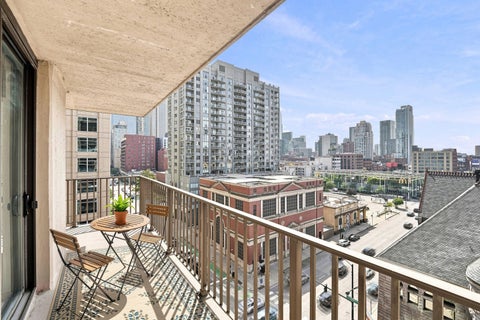Tiny photo for 635 N Dearborn Street #902, Chicago, IL 60654 (MLS # 12693386)