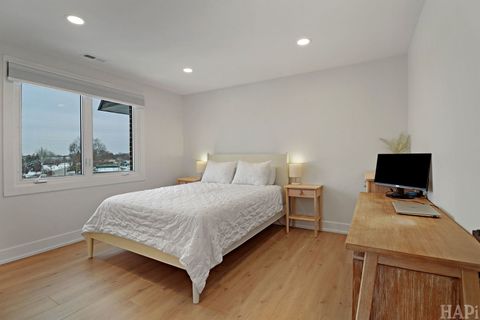 Tiny photo for 1200 W Northwest Highway #305, Mount Prospect, IL 60056 (MLS # 12529697)