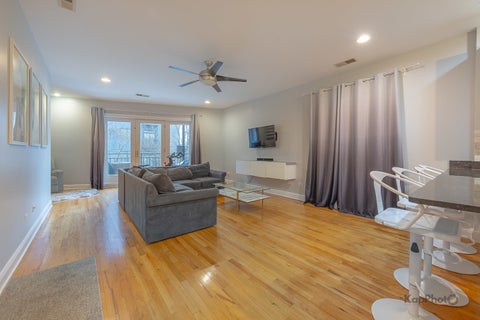 Tiny photo for 31 E 26th Street #3, Chicago, IL 60616 (MLS # 12736225)