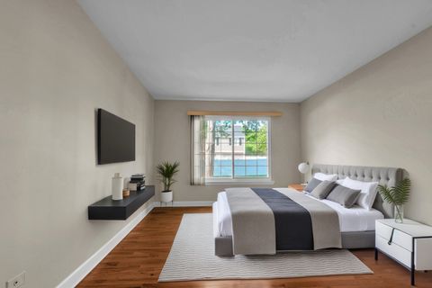 Tiny photo for 330 Ashford Circle #4, Bartlett, IL 60103 (MLS # 12486522)