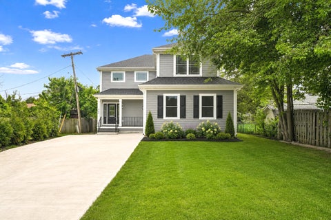 Photo of 249 E Kenilworth Avenue, Villa Park, IL 60181 (MLS # 12655255)