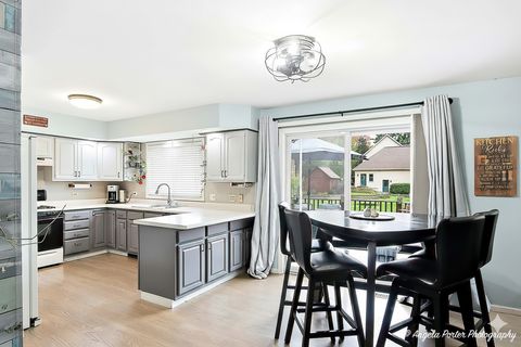 Tiny photo for 973 Duvall Drive, Woodstock, IL 60098 (MLS # 12510517)