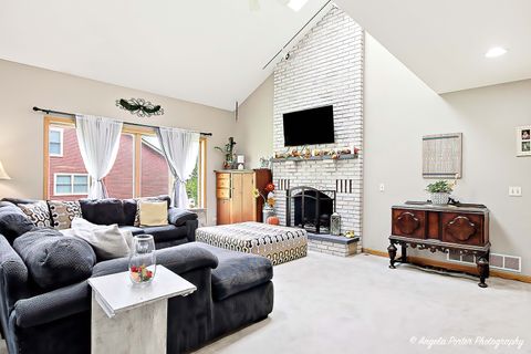 Tiny photo for 973 Duvall Drive, Woodstock, IL 60098 (MLS # 12510517)