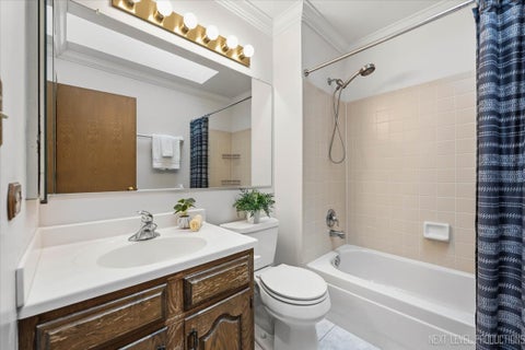 Tiny photo for 923 Ridge Trail, Carol Stream, IL 60188 (MLS # 12756769)