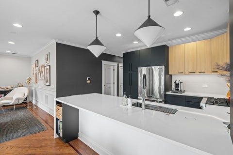 Tiny photo for 3823 N Ashland Avenue #201, Chicago, IL 60613 (MLS # 12718418)