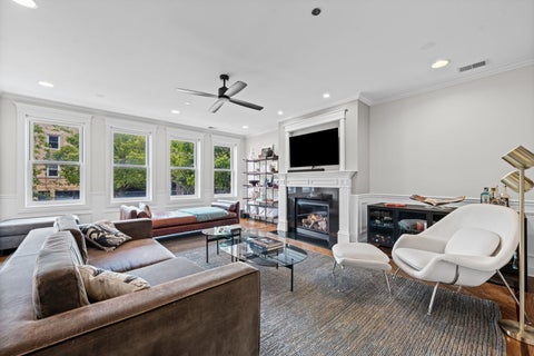 Tiny photo for 3823 N Ashland Avenue #201, Chicago, IL 60613 (MLS # 12718418)