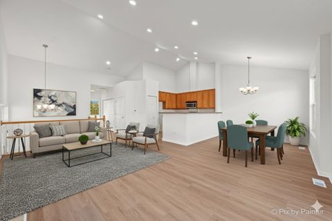 Tiny photo for 920 Charlton Lane #920, Naperville, IL 60563 (MLS # 12499120)