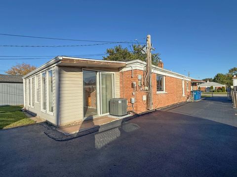 Tiny photo for 9535 Nerbonne Avenue, Franklin Park, IL 60131 (MLS # 12503236)