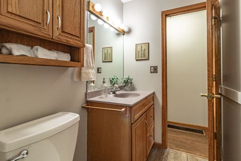 Tiny photo for 412 Northgate Road, Lindenhurst, IL 60046 (MLS # 12597393)