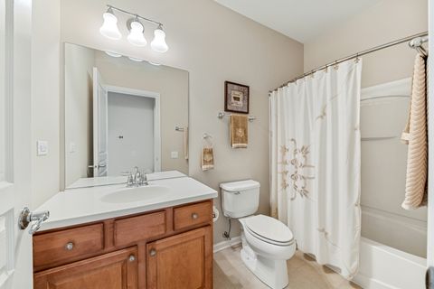 Tiny photo for 2864 Edgewater Drive, Elgin, IL 60124 (MLS # 12484931)