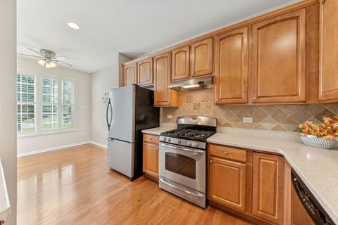 Tiny photo for 2864 Edgewater Drive, Elgin, IL 60124 (MLS # 12484931)