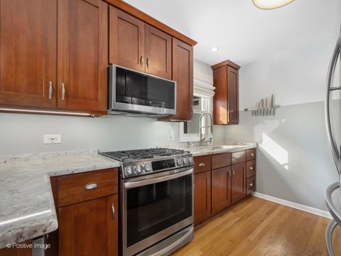 Tiny photo for 918 S Cambridge Avenue, Elmhurst, IL 60126 (MLS # 12572942)