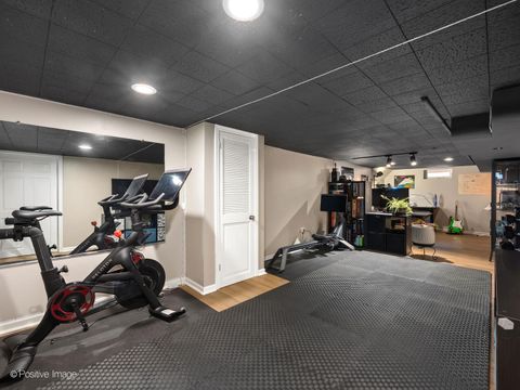 Tiny photo for 918 S Cambridge Avenue, Elmhurst, IL 60126 (MLS # 12572942)