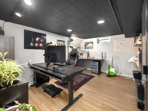 Tiny photo for 918 S Cambridge Avenue, Elmhurst, IL 60126 (MLS # 12572942)