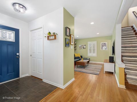 Tiny photo for 918 S Cambridge Avenue, Elmhurst, IL 60126 (MLS # 12572942)