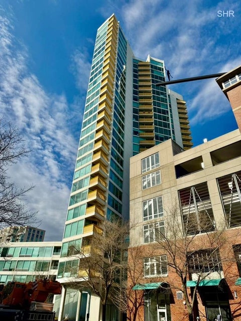 Tiny photo for 1720 Maple Avenue #910, Evanston, IL 60201 (MLS # 12762536)