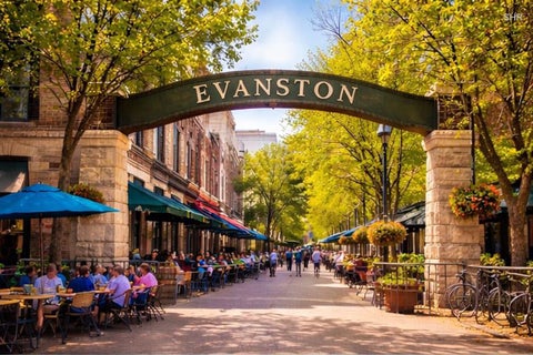 Tiny photo for 1720 Maple Avenue #910, Evanston, IL 60201 (MLS # 12762536)