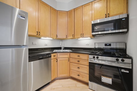 Tiny photo for 1800 W Superior Street #1N, Chicago, IL 60622 (MLS # 12739210)