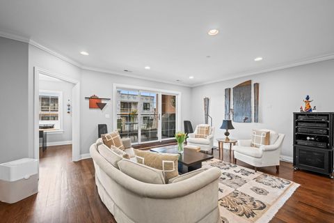 Tiny photo for 20 S Fairview Avenue #3S, Park Ridge, IL 60068 (MLS # 12625793)