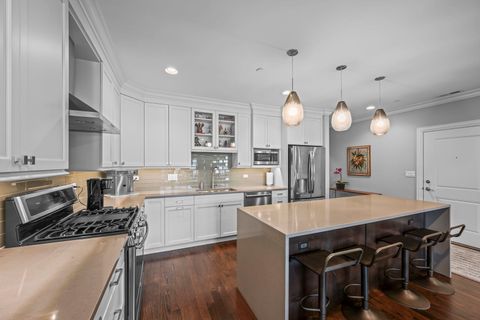 Tiny photo for 20 S Fairview Avenue #3S, Park Ridge, IL 60068 (MLS # 12625793)