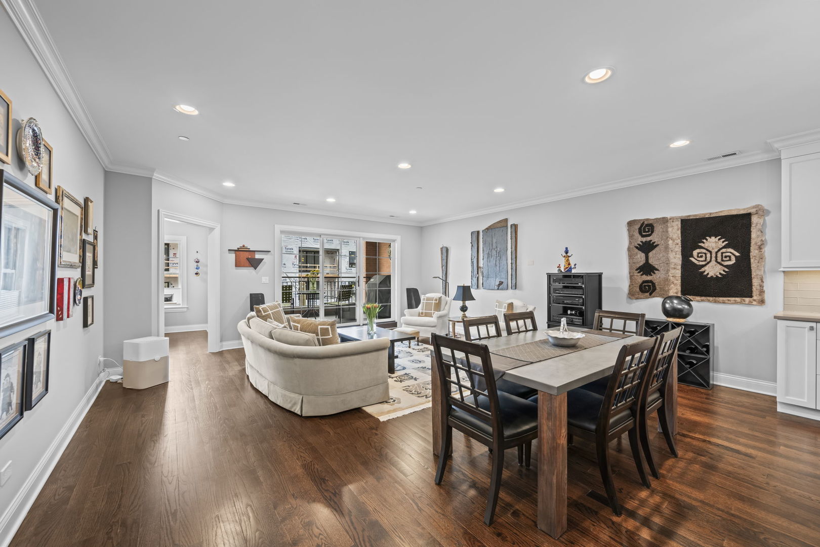 20 S Fairview Avenue 3S