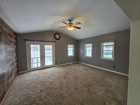 Tiny photo for 1500 9th Street NW, Clinton, IA 52732 (MLS # 12575292)