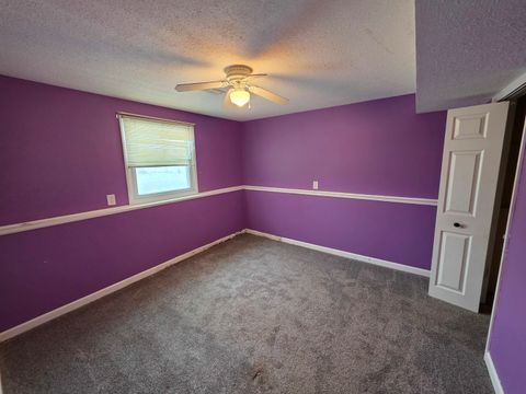 Tiny photo for 1500 9th Street NW, Clinton, IA 52732 (MLS # 12575292)