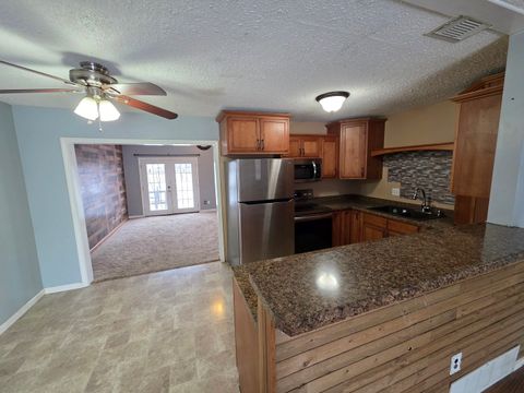 Tiny photo for 1500 9th Street NW, Clinton, IA 52732 (MLS # 12575292)