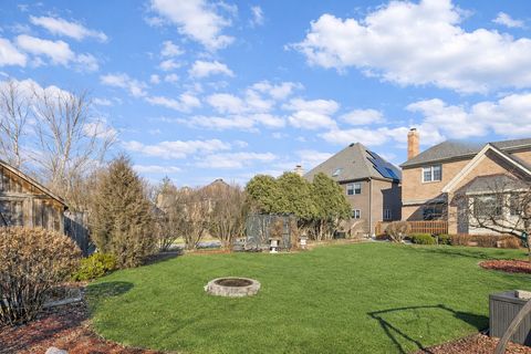 Tiny photo for 406 S Poplar Avenue, Elmhurst, IL 60126 (MLS # 12567635)