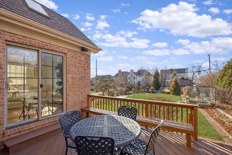 Tiny photo for 406 S Poplar Avenue, Elmhurst, IL 60126 (MLS # 12567635)