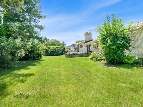 Tiny photo for 15 E Leon Lane, Prospect Heights, IL 60070 (MLS # 12697515)