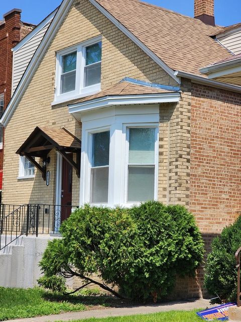 Tiny photo for 1735 N Latrobe Avenue, Chicago, IL 60639 (MLS # 12512869)