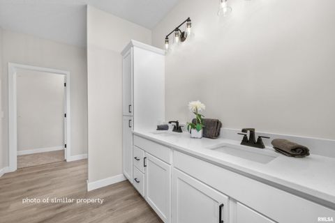 Tiny photo for 1867 REDBUD Circle #102, Eldridge, IA 52748 (MLS # QC4264688)