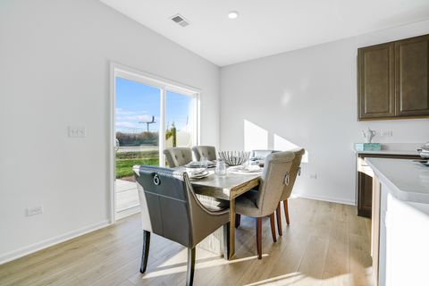 Tiny photo for 357 Red Oak Circle, Volo, IL 60020 (MLS # 12486838)