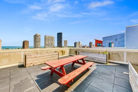 Tiny photo for 1122 W Catalpa Avenue #808, Chicago, IL 60640 (MLS # 12531302)