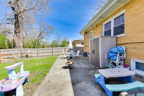 Tiny photo for 4050 Church Street, Skokie, IL 60076 (MLS # 12639077)