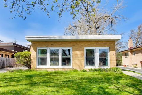 Photo of 4050 Church Street, Skokie, IL 60076 (MLS # 12639077)