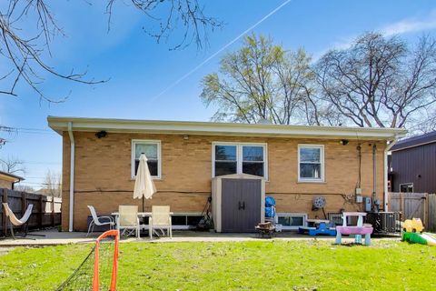 Tiny photo for 4050 Church Street, Skokie, IL 60076 (MLS # 12639077)