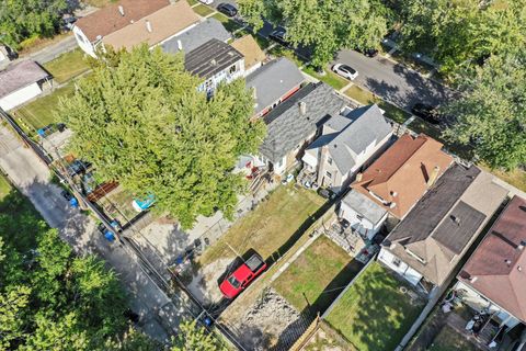 Tiny photo for 7130 S Seeley Avenue, Chicago, IL 60636 (MLS # 12489935)